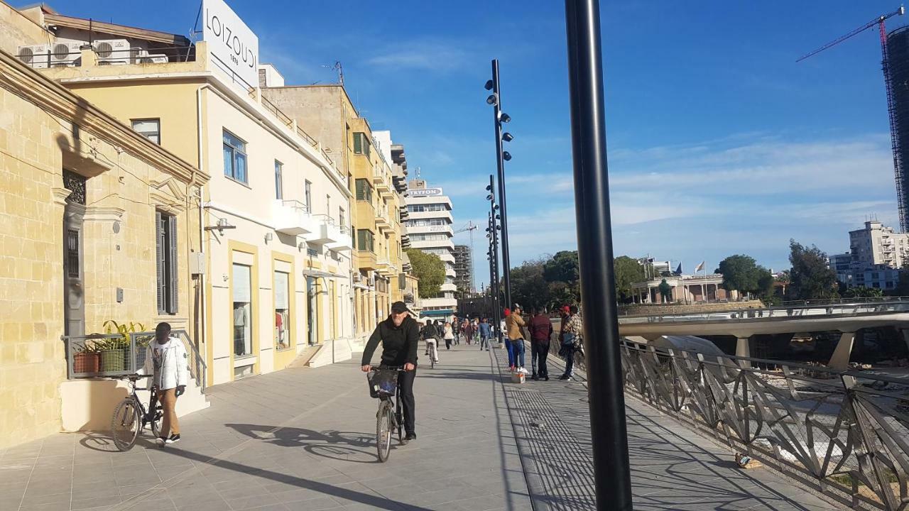 Central Square Apartment Nikosia Exterior foto